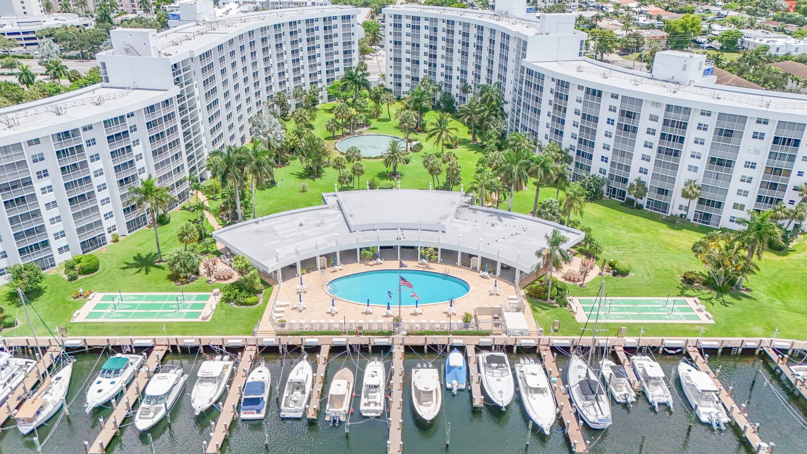 2731 NE 14th Street Causeway 923, Pompano Beach, FL 33062 photo 2