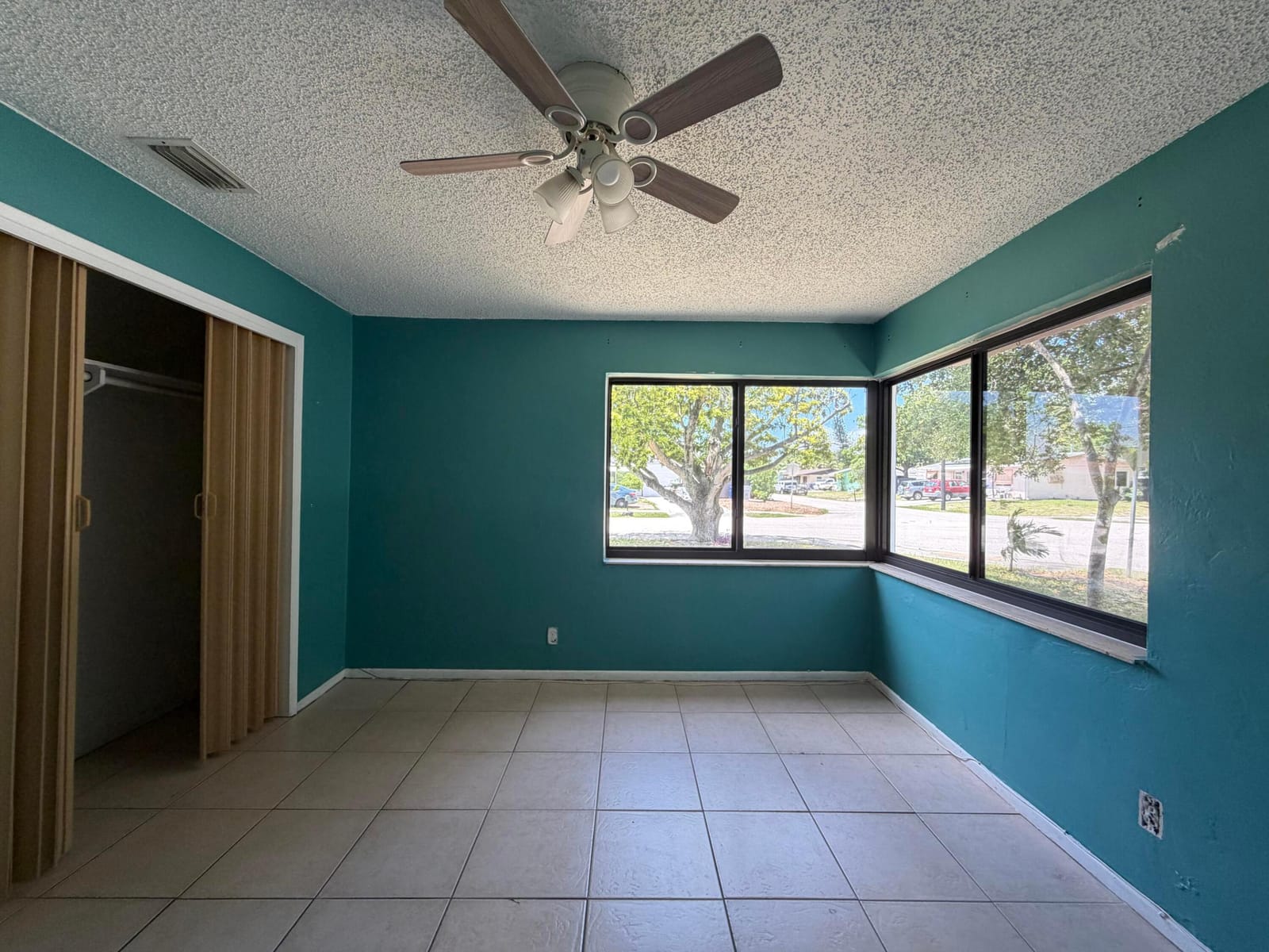 4250 NE 12th Avenue, Pompano Beach, FL 33064 photo 17