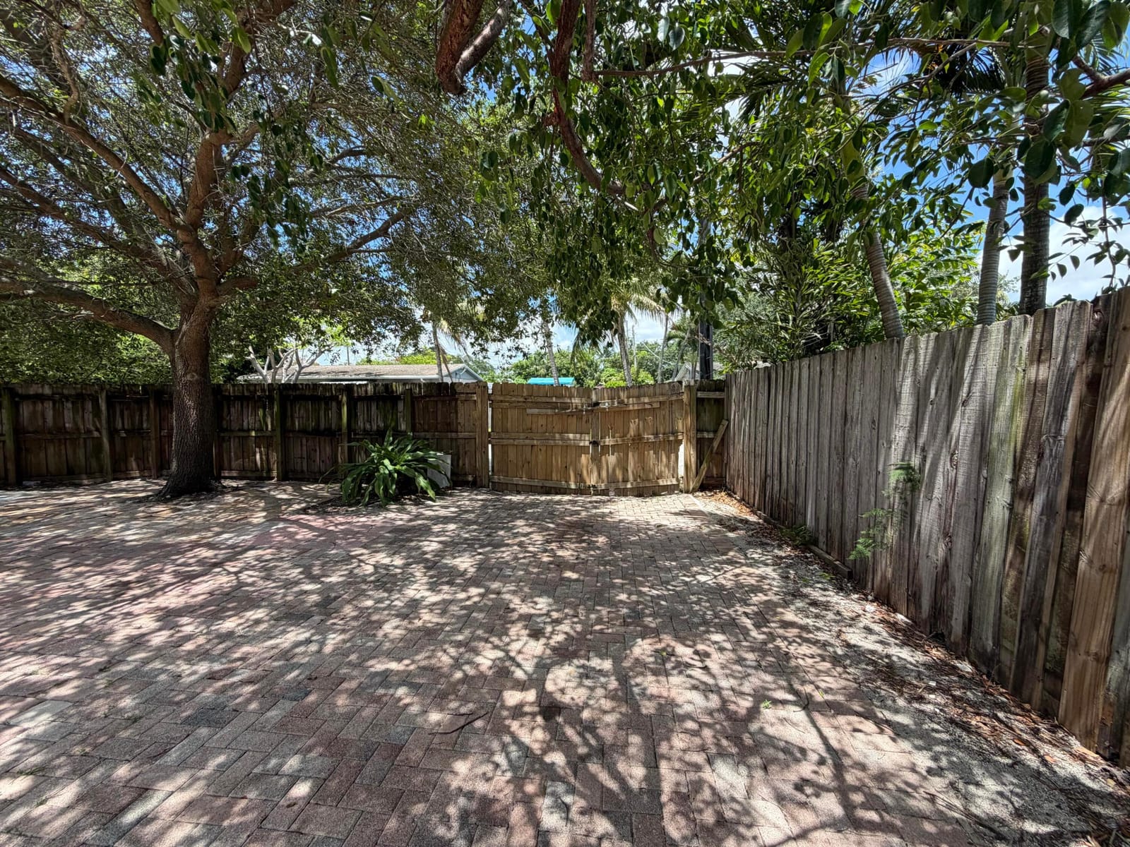 4250 NE 12th Avenue, Pompano Beach, FL 33064 photo 24