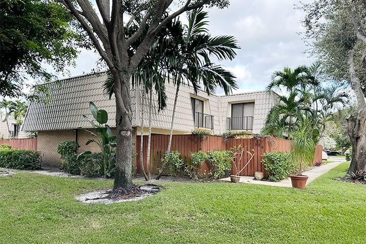 1700 Embassy Drive 504, West Palm Beach, FL 33401, West Palm Beach