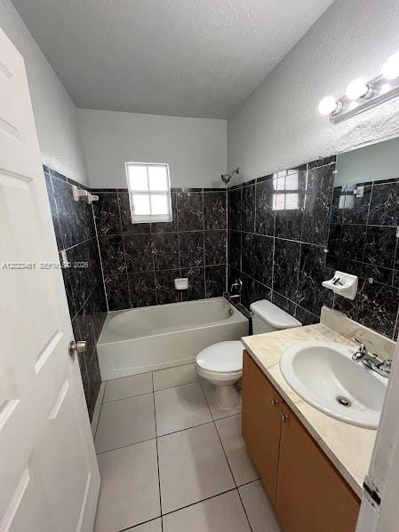2411 NW 65th Street — photo 11