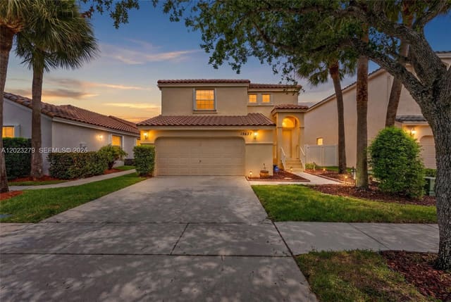 15657 NW 12th Manor, Pembroke Pines, FL 33028