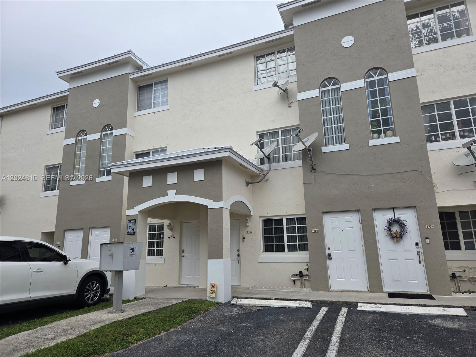 12035 SW 14th Street 107, Miami, FL 33184, Miami