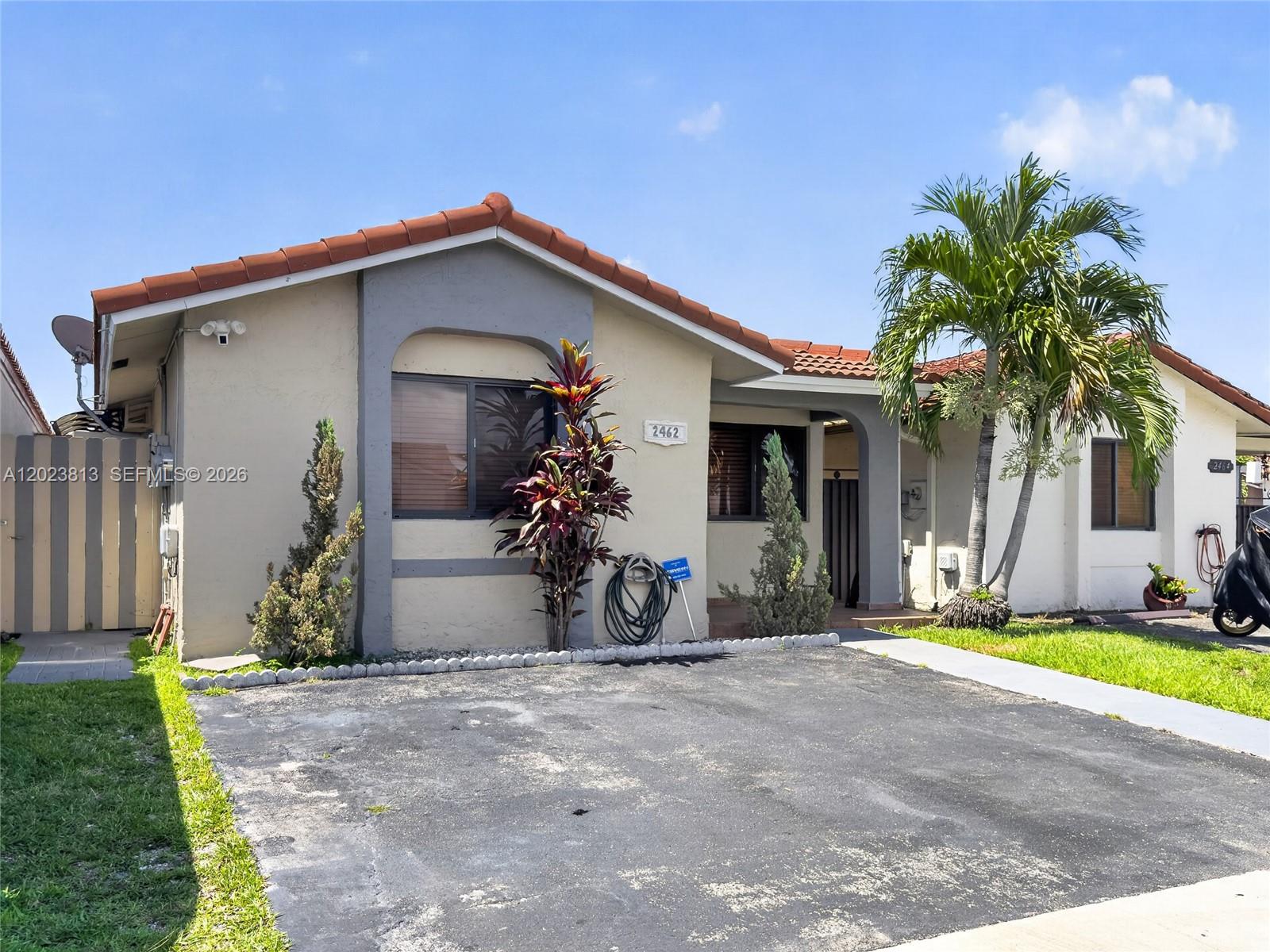 2462 W 65th Street, Hialeah, FL 33016, Hialeah