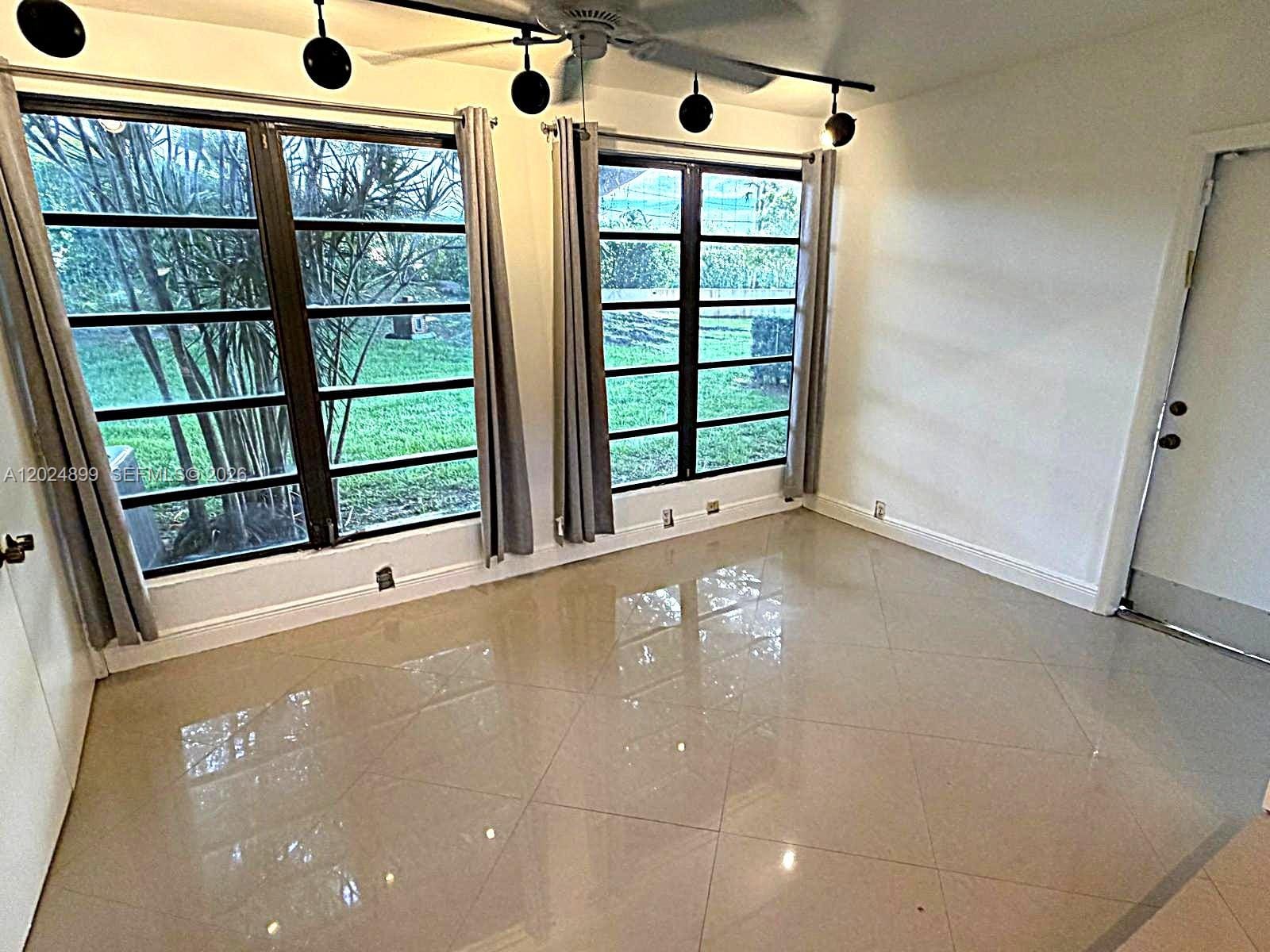 6620 Tiburon Circle 3 — photo 9