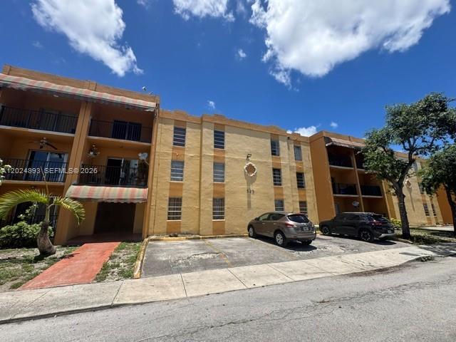 525 W 69th Street 101, Hialeah, FL 33014, Hialeah