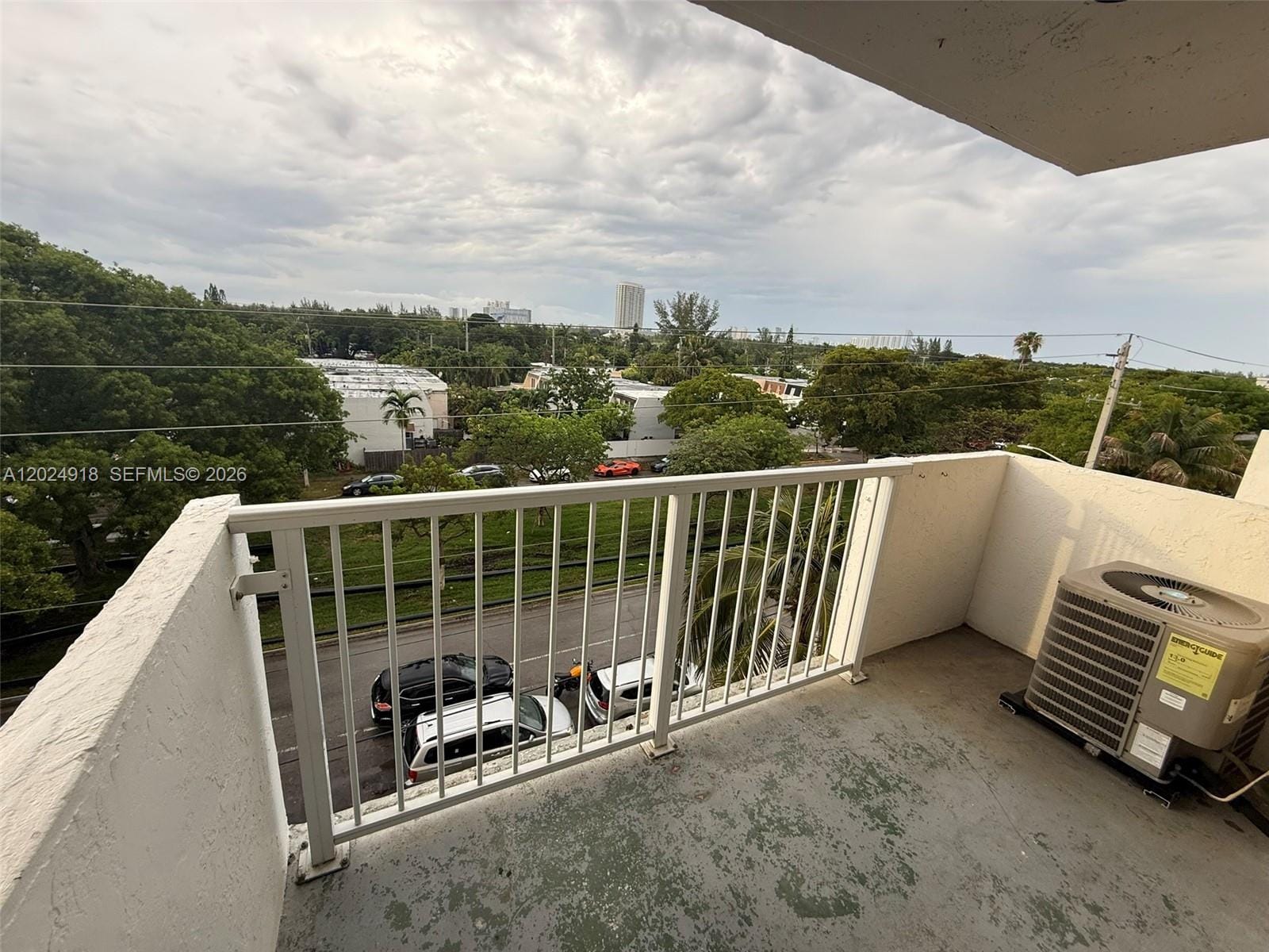 2020 NE 135th Street 503, North Miami, FL 33181 photo 23