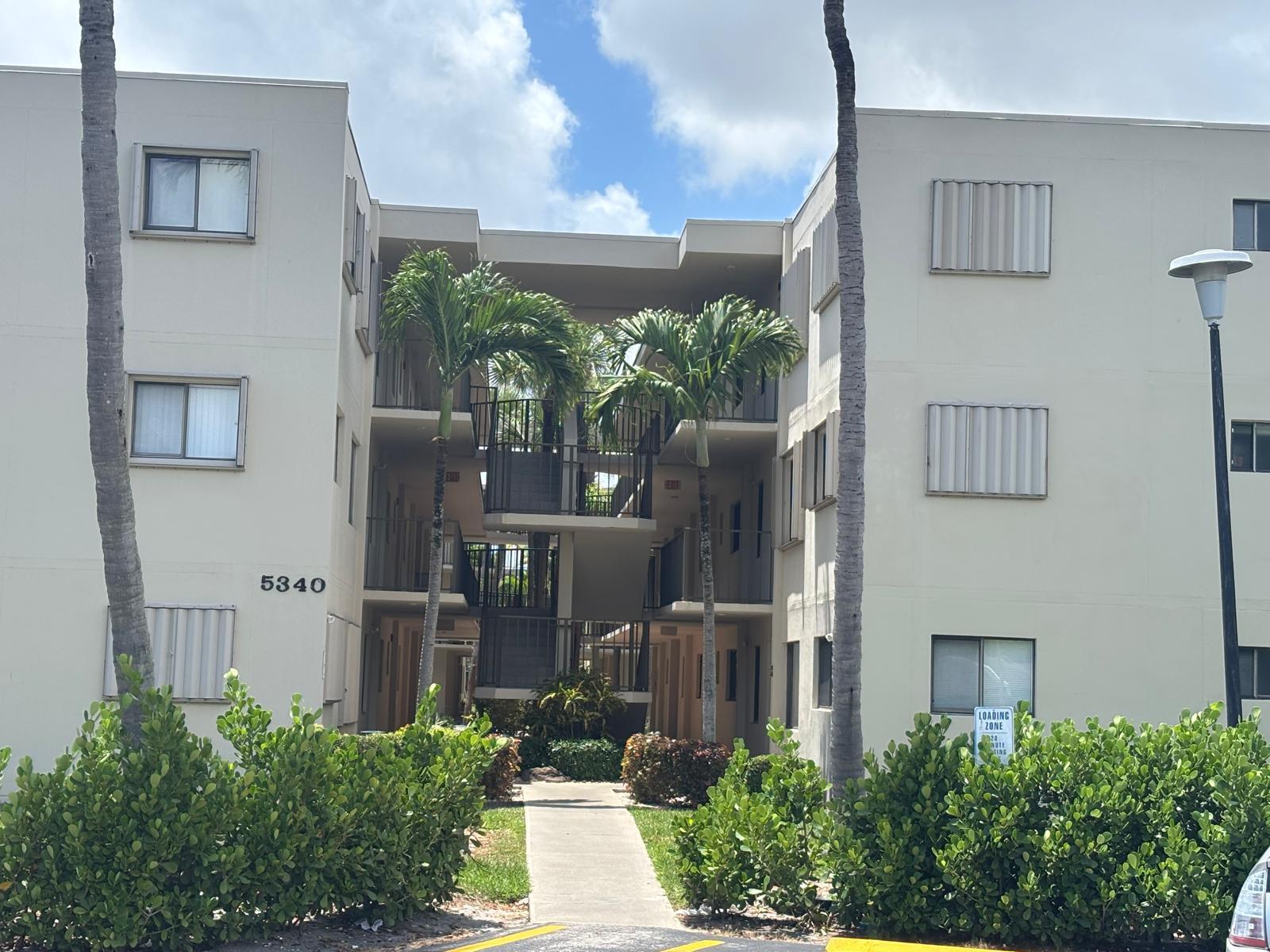 5340 Las Verdes Circle 222, Delray Beach, FL 33484, Delray Beach
