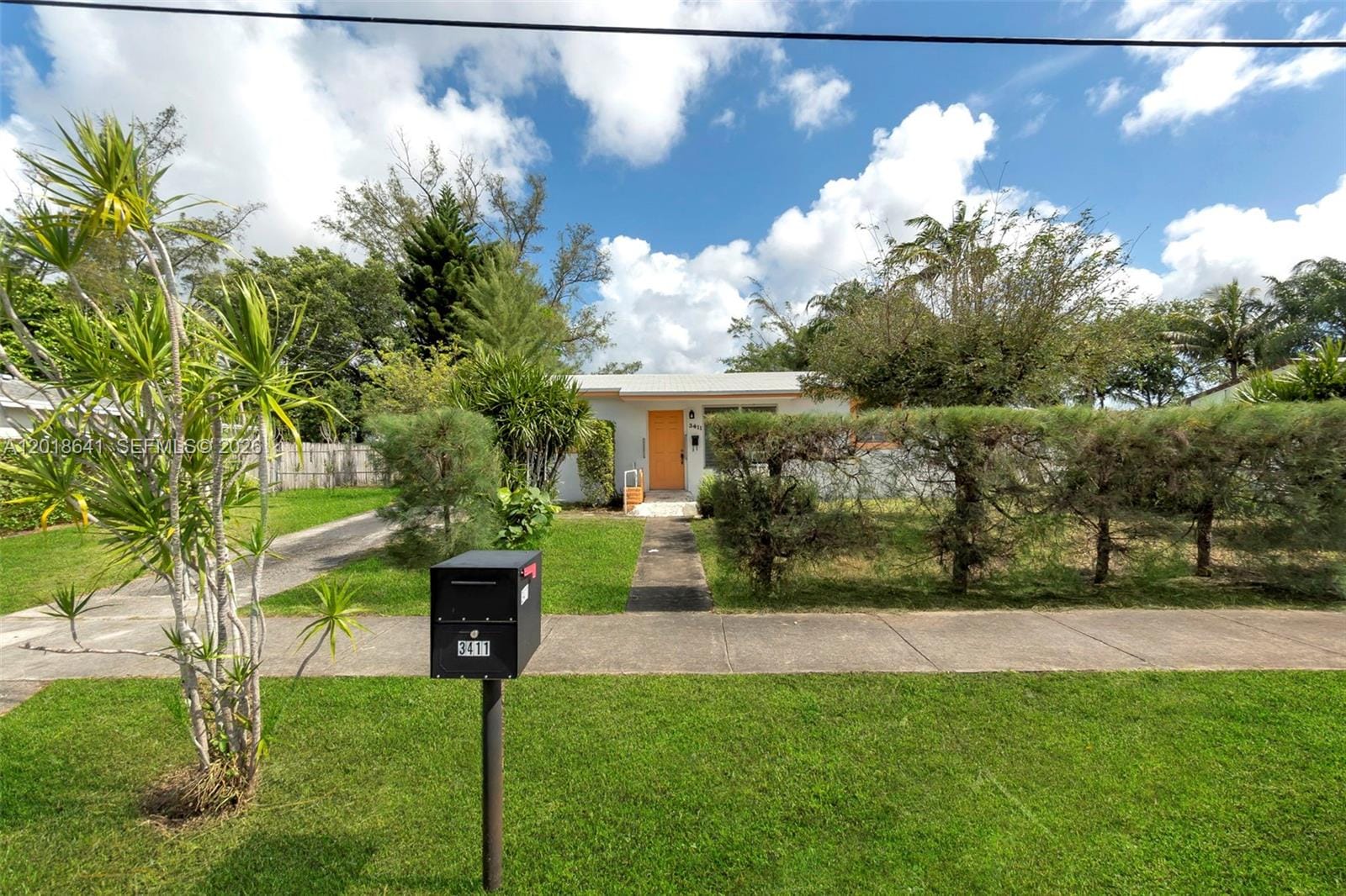 3411 SW 35th Street, West Park, FL 33023 photo 2