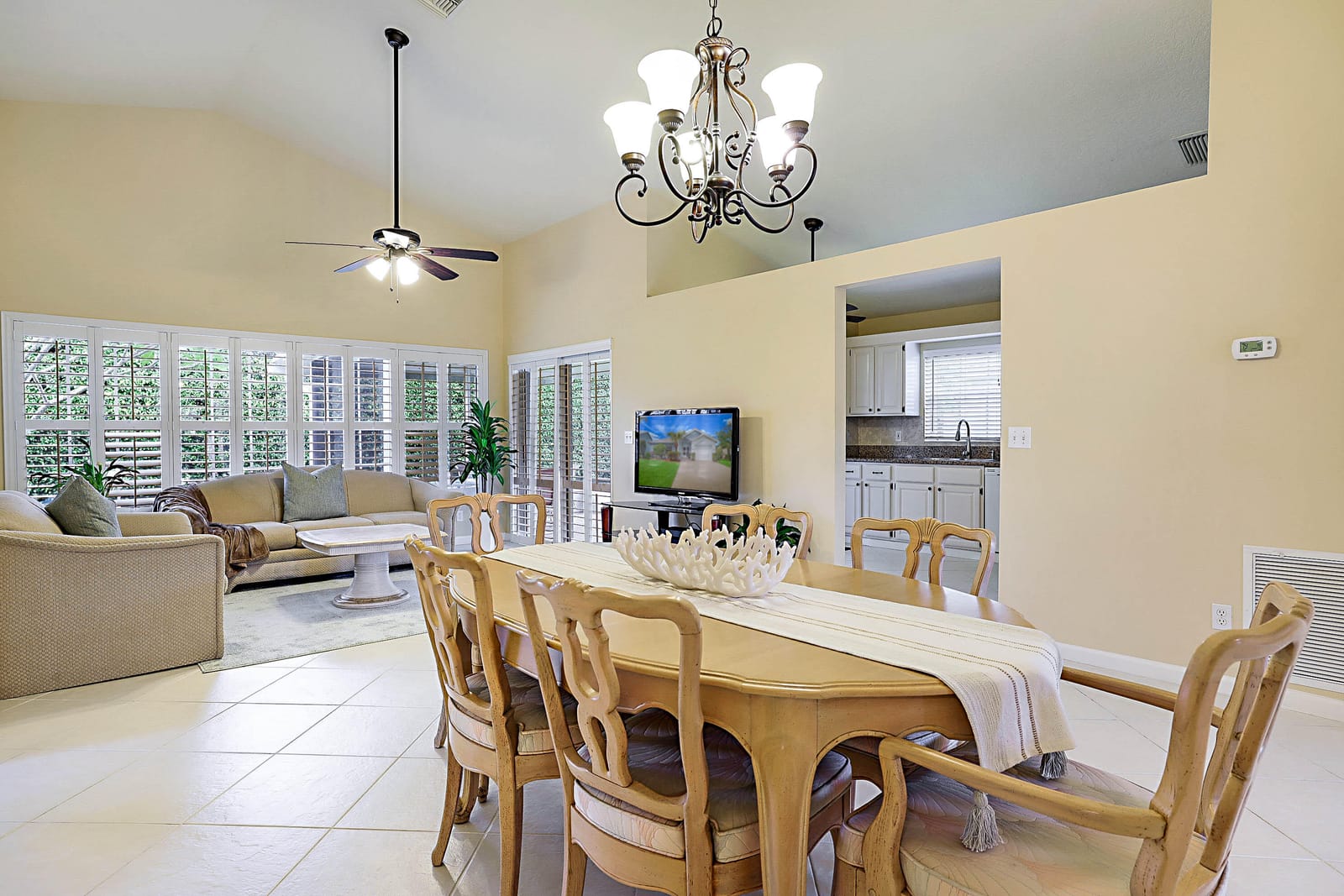 124 Adobe Circle, Jupiter, FL 33458 photo 9