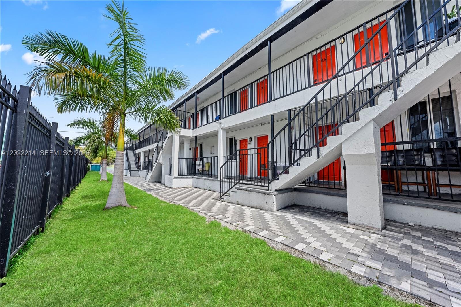 1829 NW 2nd Court, Miami, FL 33136 photo 12