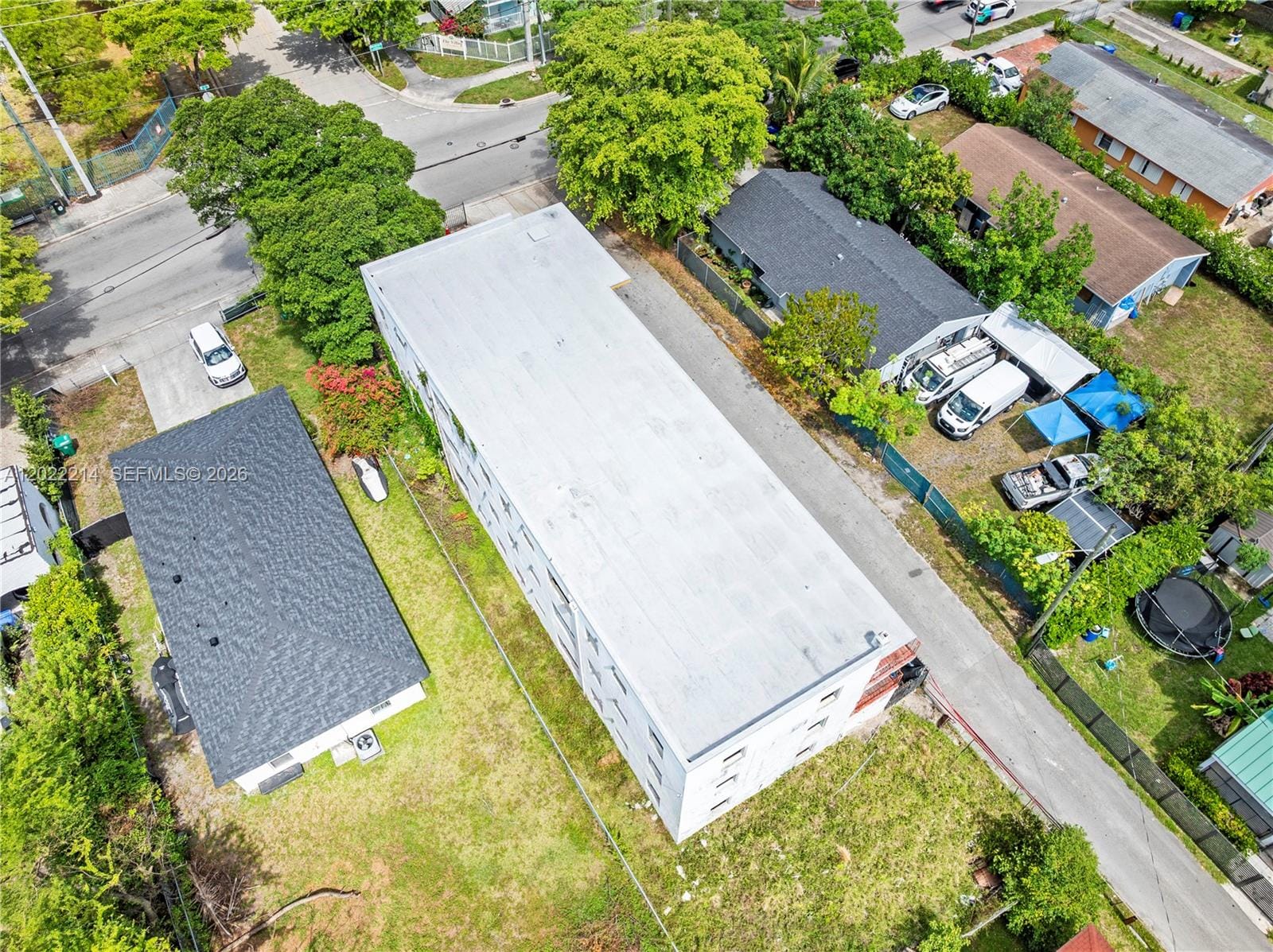 1829 NW 2nd Court, Miami, FL 33136 photo 9