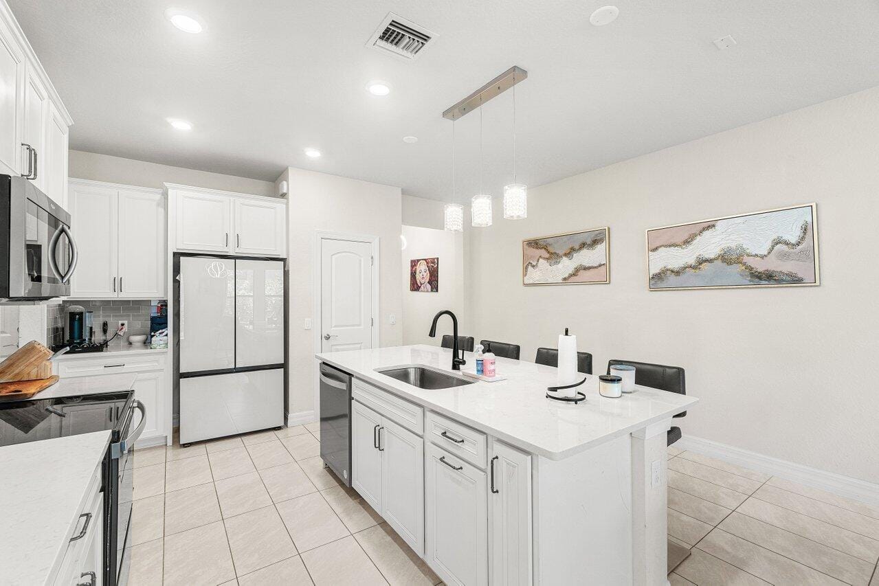 4824 Chantilly Road, Lake Worth, FL 33467 photo 8