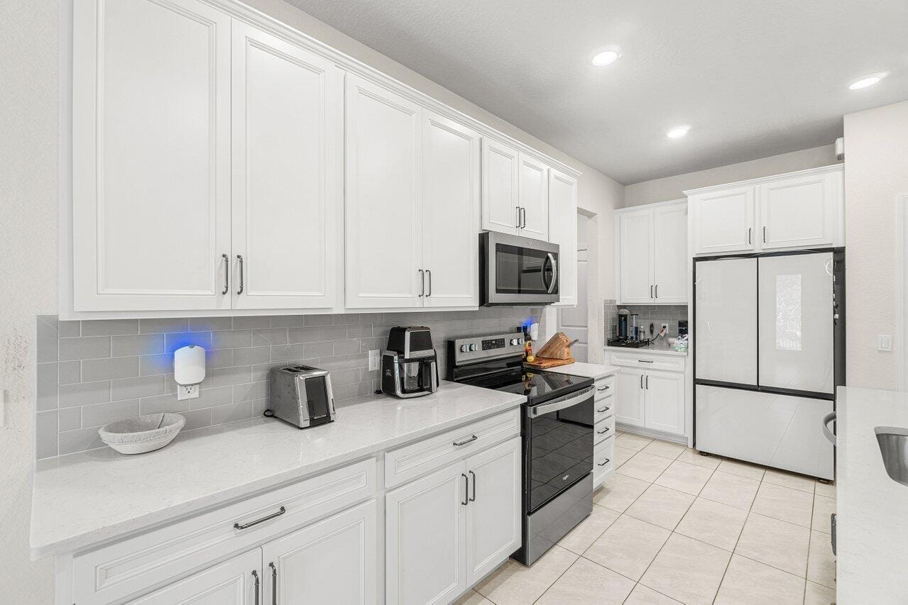 4824 Chantilly Road, Lake Worth, FL 33467 photo 9