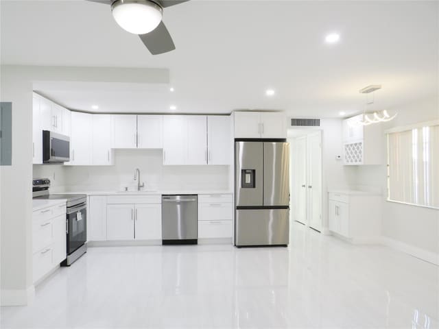 343 Normandy 343, Delray Beach, FL 33484