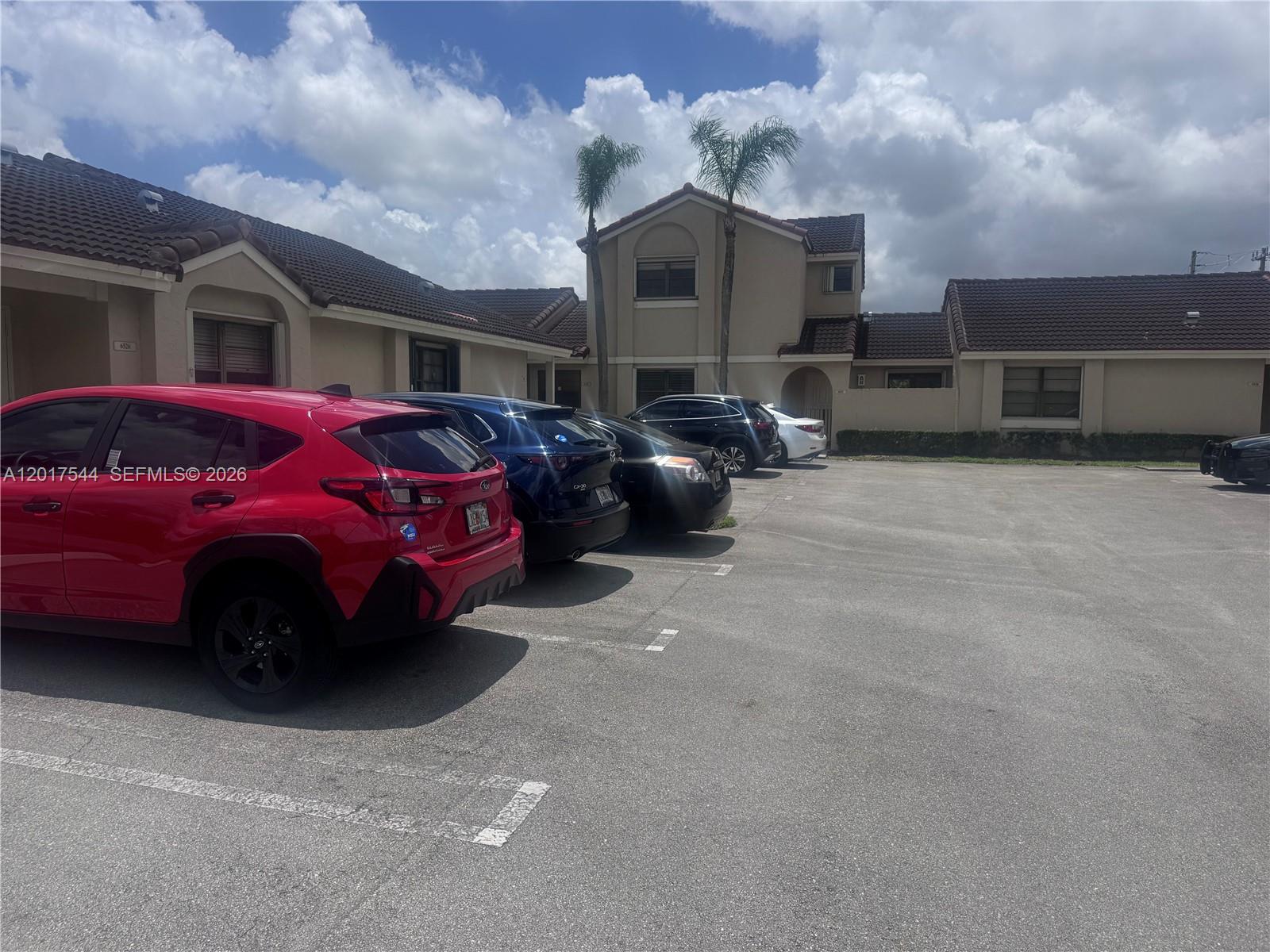6532 NW 170th Terrace, Hialeah, FL 33015, Hialeah