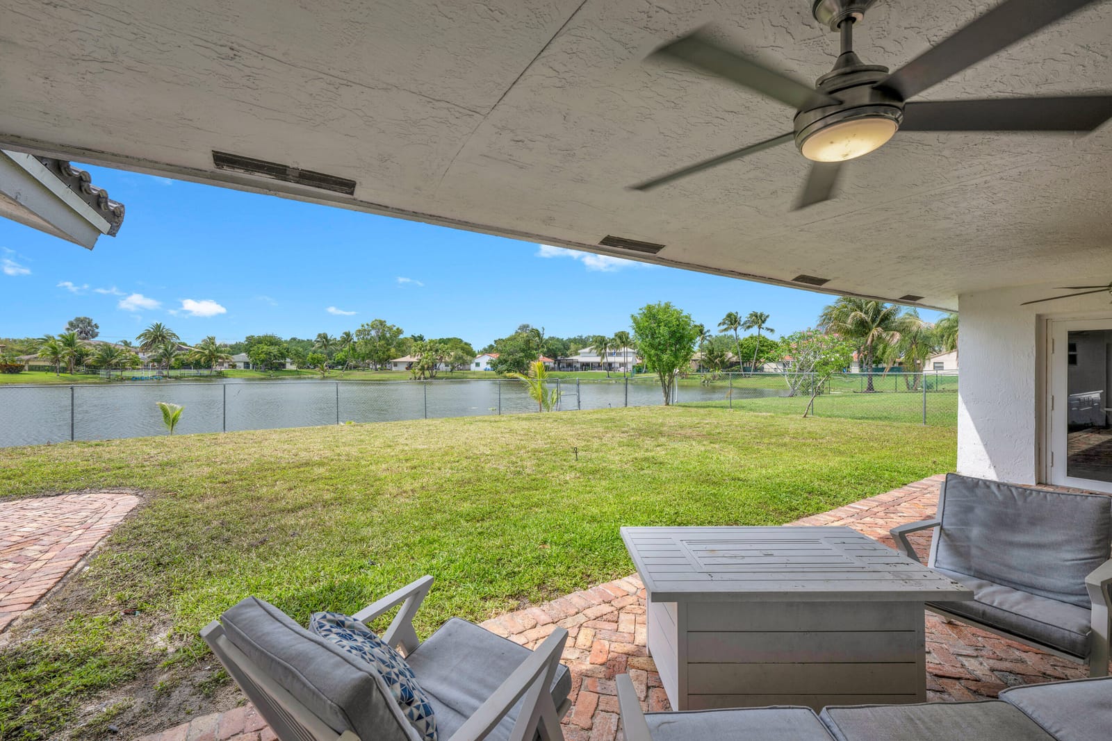 5791 Hawkes Bluff Avenue — photo 10