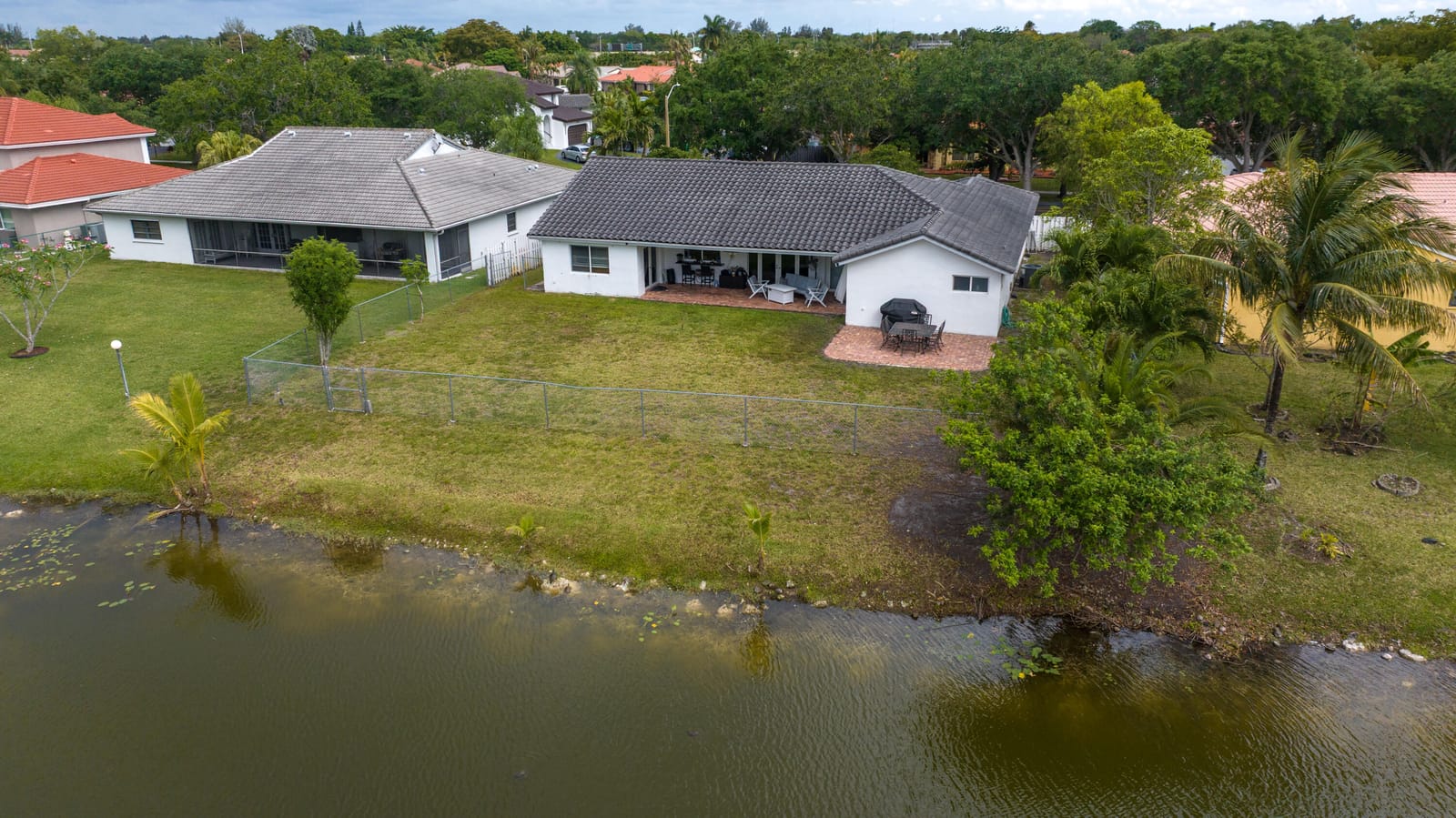 5791 Hawkes Bluff Avenue, Davie, FL 33331 photo 17
