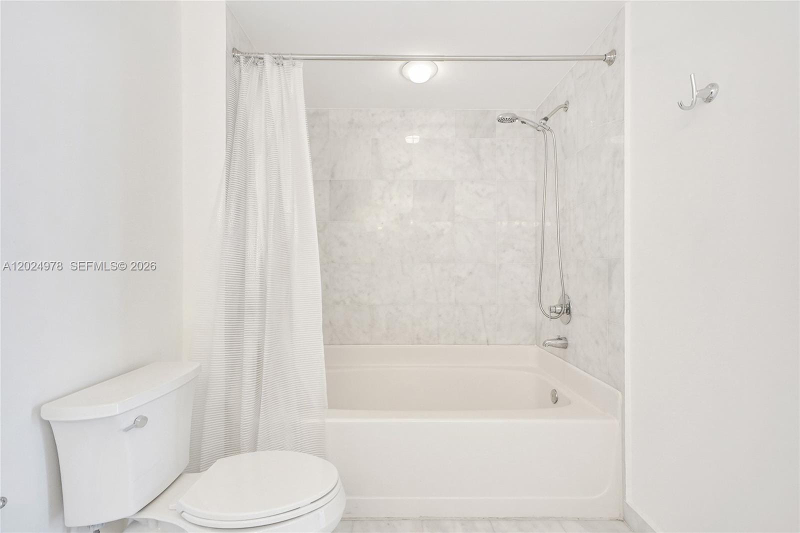 601 NE 36th Street 1508, Miami, FL 33137 photo 25