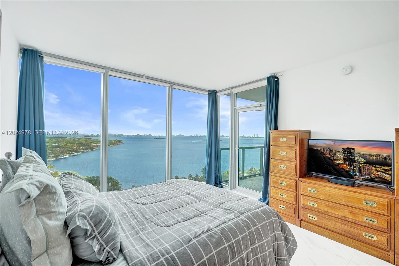 601 NE 36th Street 1508, Miami, FL 33137 photo 7