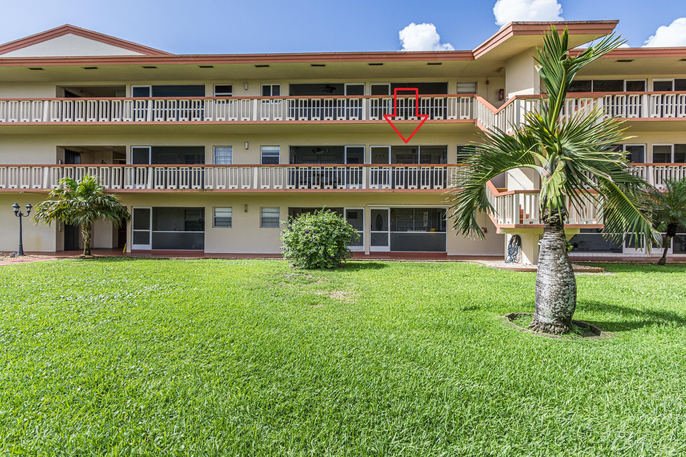 5300 Washington Street E208, Hollywood, FL 33021, Hollywood