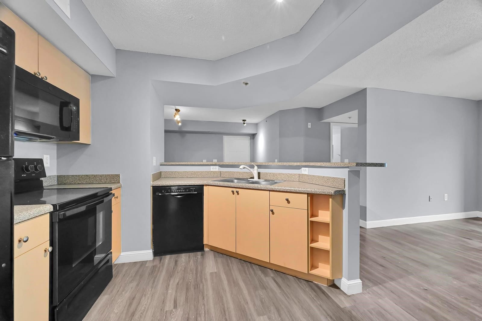 3679 NW Mediterranean Lane 301, Jensen Beach, FL 34957 photo 7