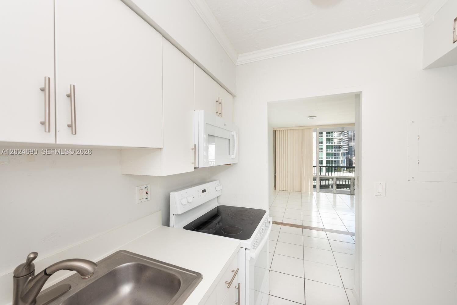 1408 Brickell Bay Drive 1116 — photo 9