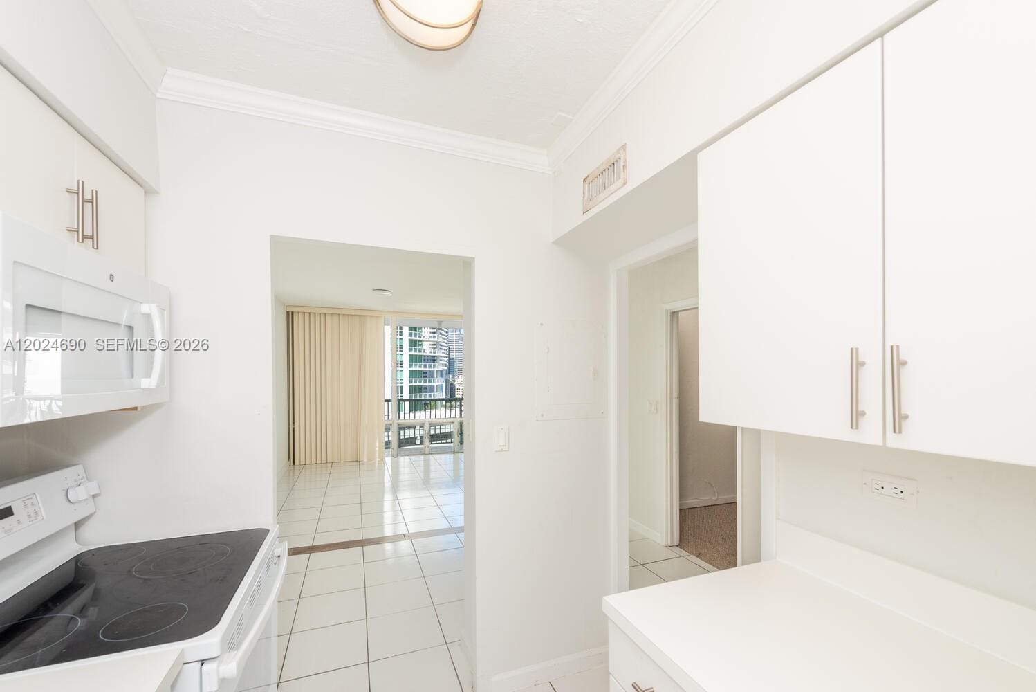1408 Brickell Bay Drive 1116 — photo 10