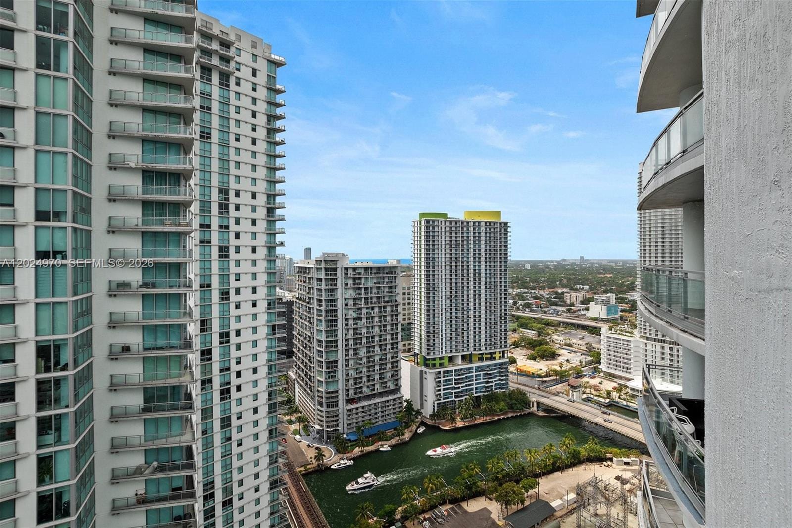 90 SW 3rd Street 3810, Miami, FL 33130 photo 13