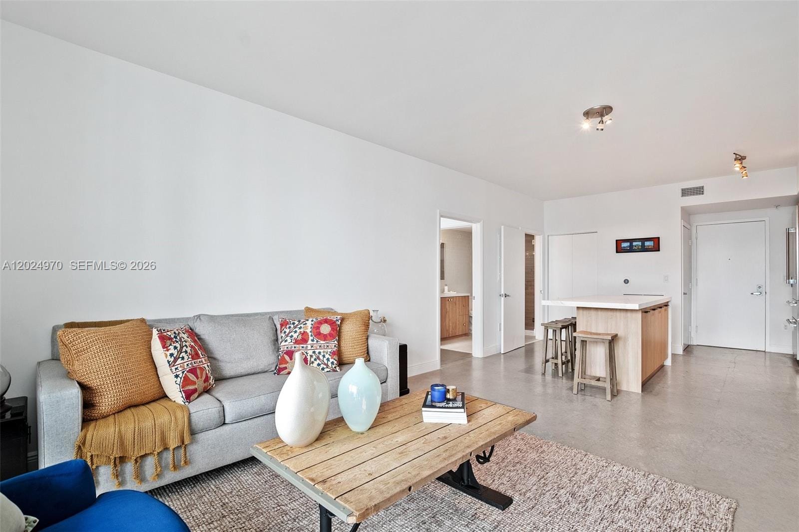 90 SW 3rd Street 3810, Miami, FL 33130 photo 14