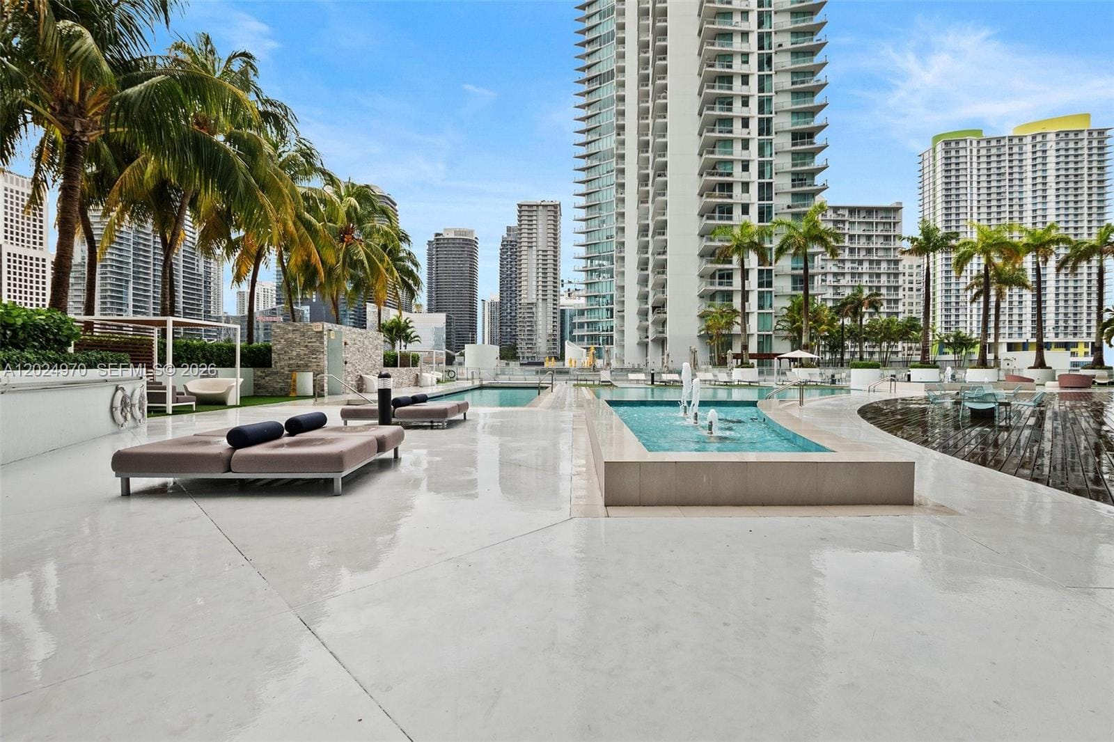 90 SW 3rd Street 3810, Miami, FL 33130 photo 30