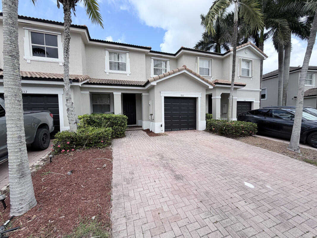 933 NE 42nd Avenue, Homestead, FL 33033, Homestead