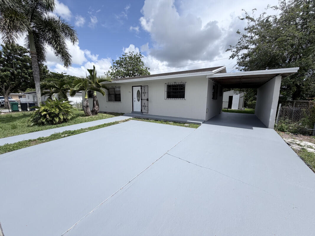 639 SW 3rd Terrace, Homestead, FL 33034, Homestead
