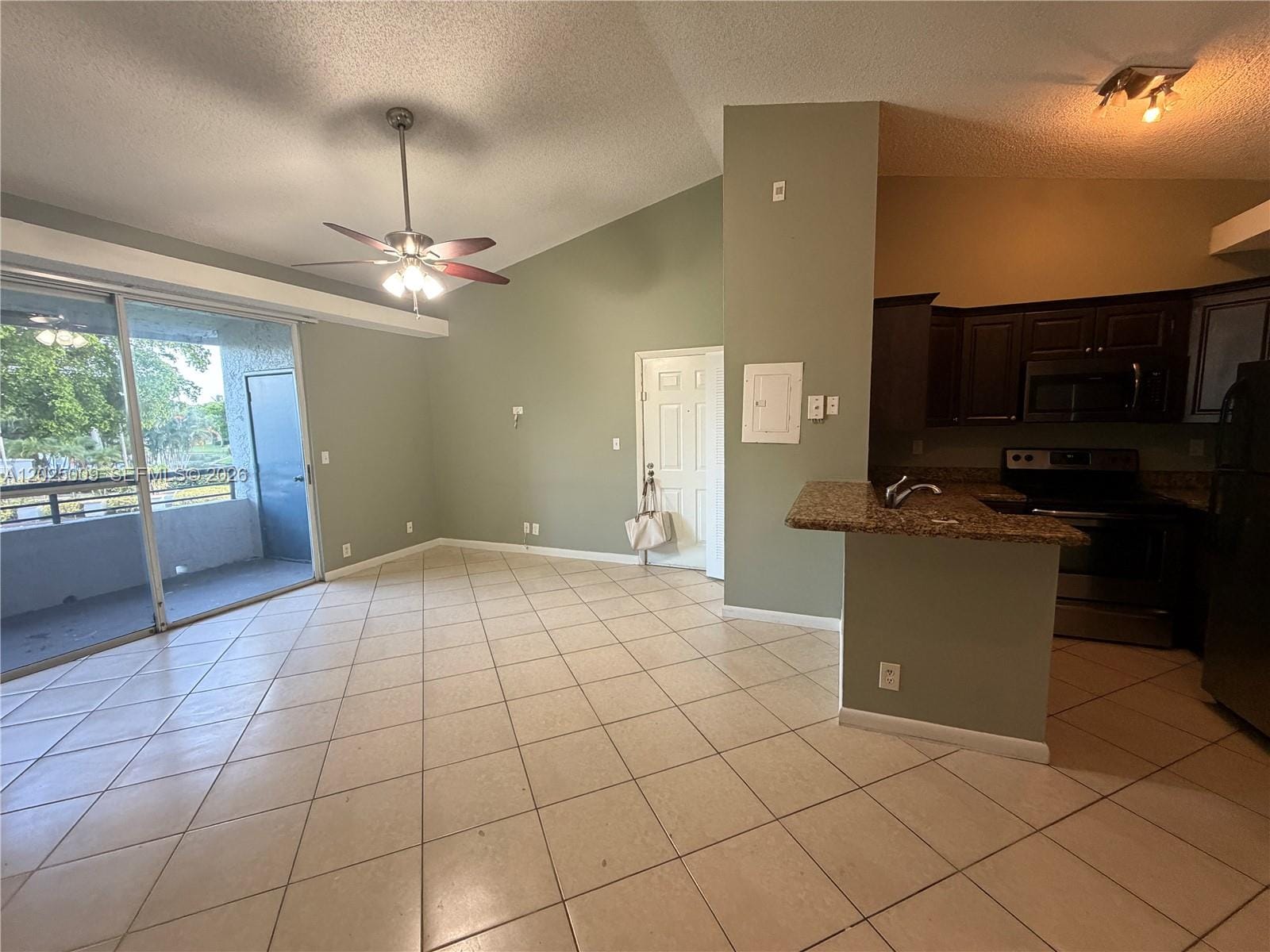 951 Lyons Road 6206 — photo 2
