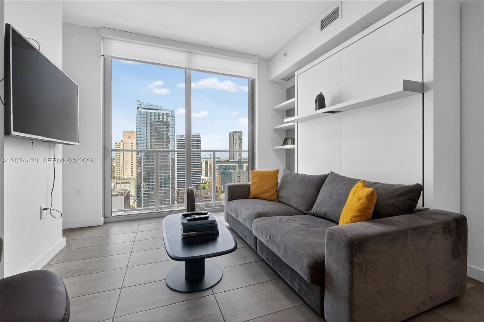 227 NE 2nd Street 2805, Miami, FL 33132, Miami
