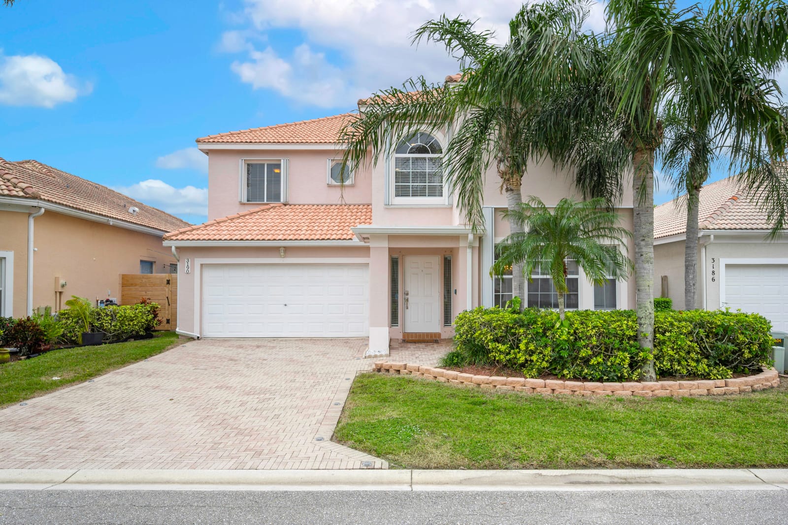3190 El Camino Real — photo 1