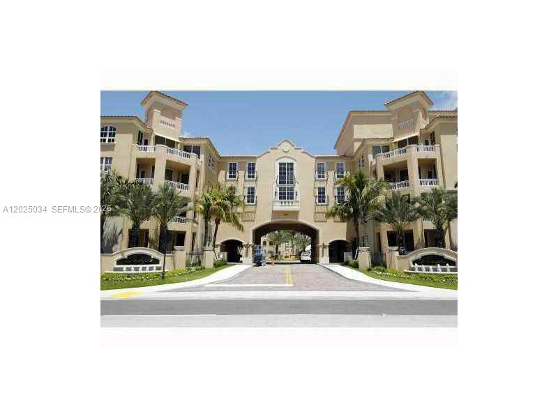 3001 NE 185 Street 624, Aventura, FL 33180, Aventura