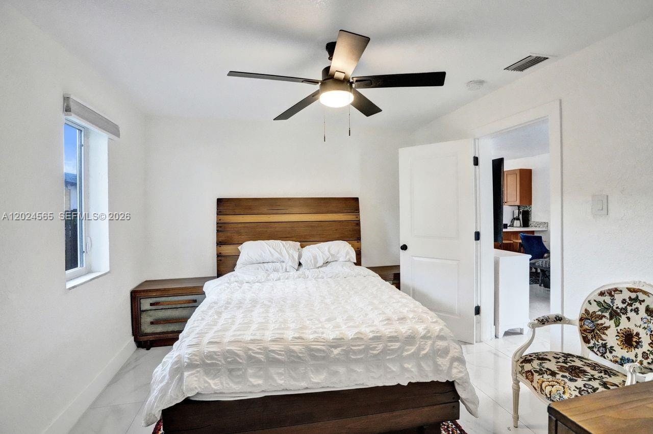 2220 Hope Street — photo 12