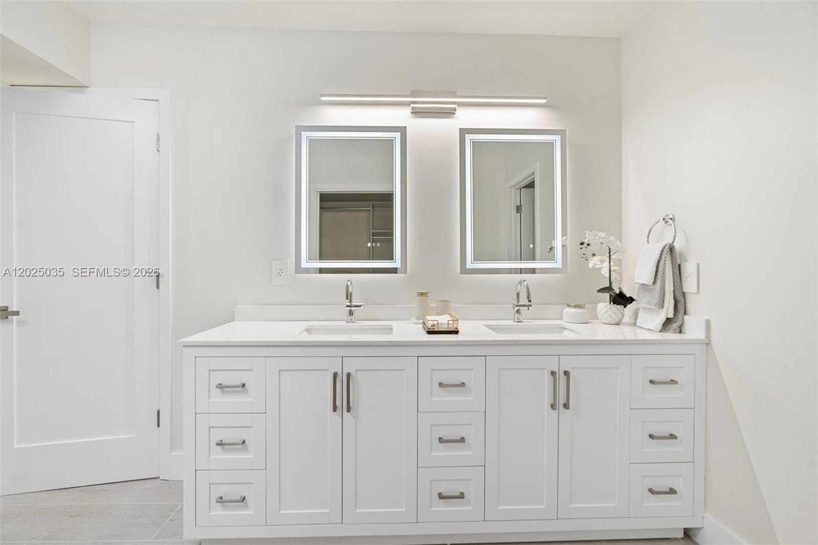 155 Ocean Lane Drive 205, Key Biscayne, FL 33149 photo 18