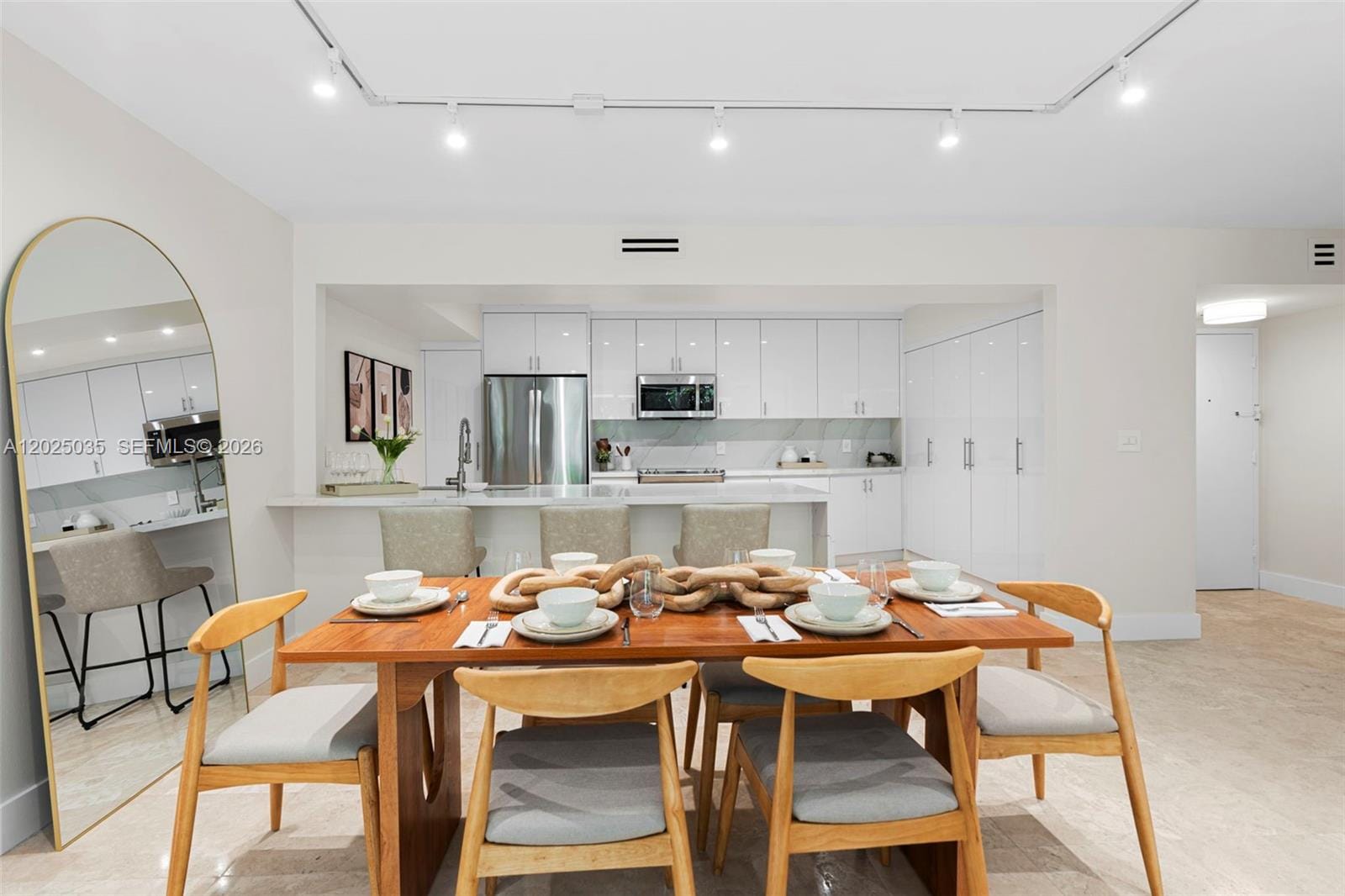 155 Ocean Lane Drive 205 — photo 6