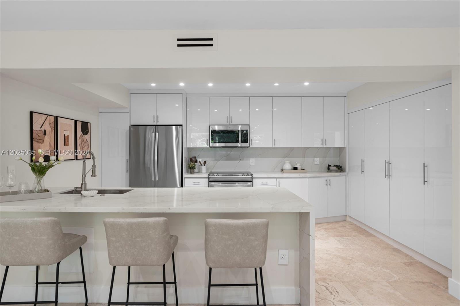 155 Ocean Lane Drive 205 — photo 10