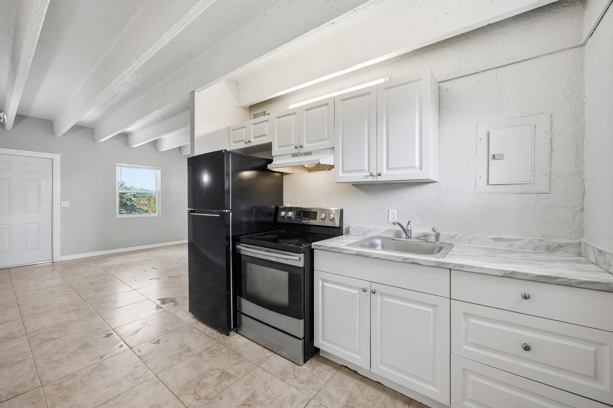812 19th Street 4, West Palm Beach, FL 33407, West Palm Beach
