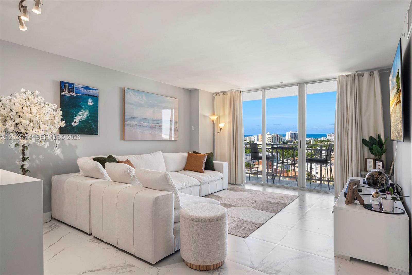 90 Alton Road 1405, Miami Beach, FL 33139 photo 2