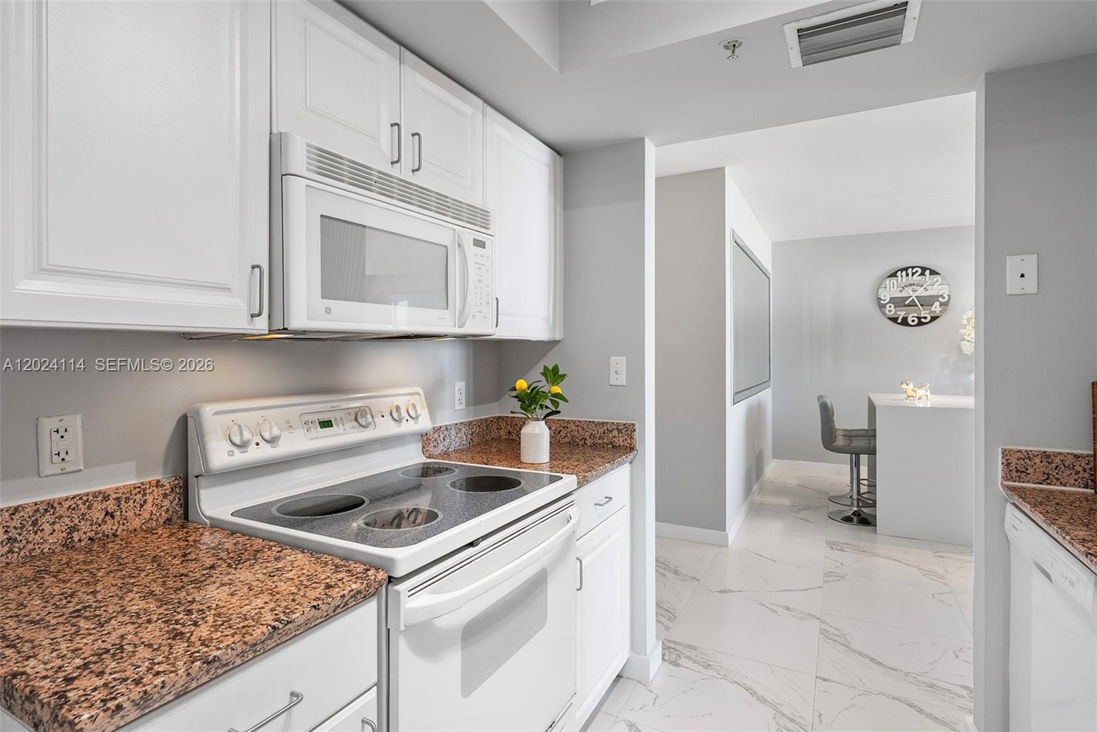90 Alton Road 1405, Miami Beach, FL 33139 photo 15