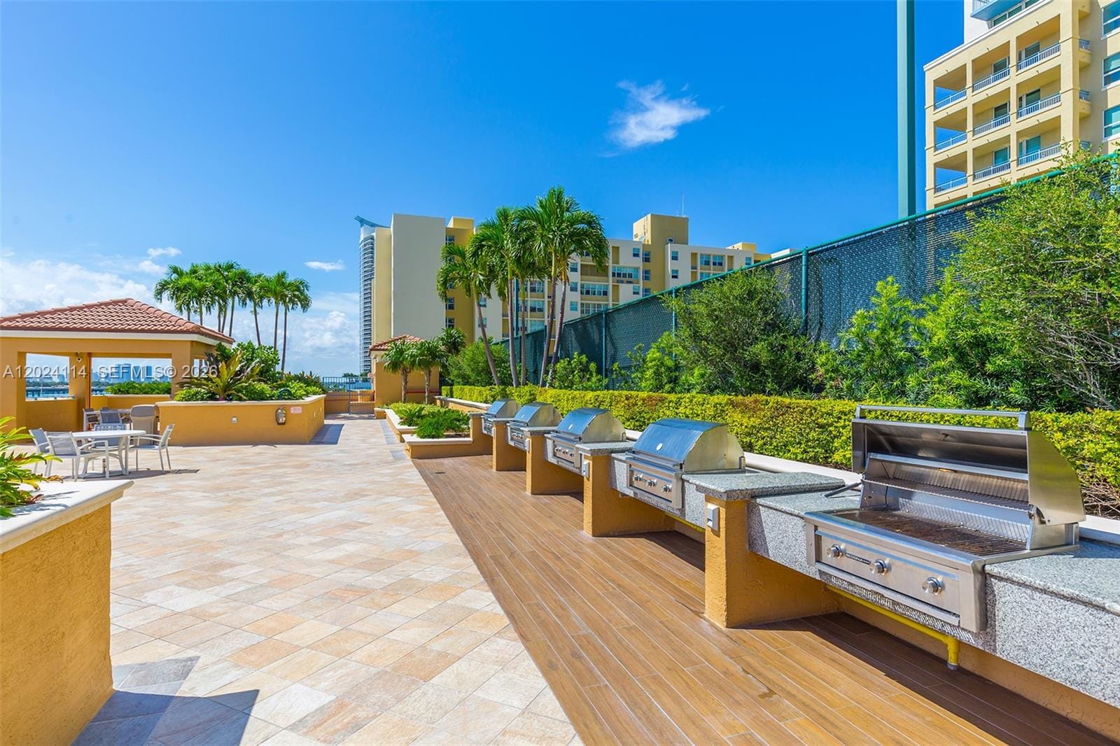 90 Alton Road 1405, Miami Beach, FL 33139 photo 28