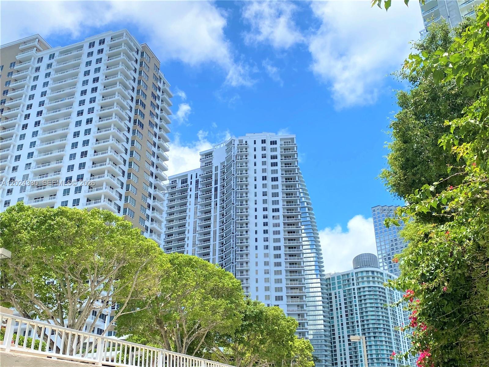 901 Brickell Key Boulevard 2006, Miami, FL 33131, Miami