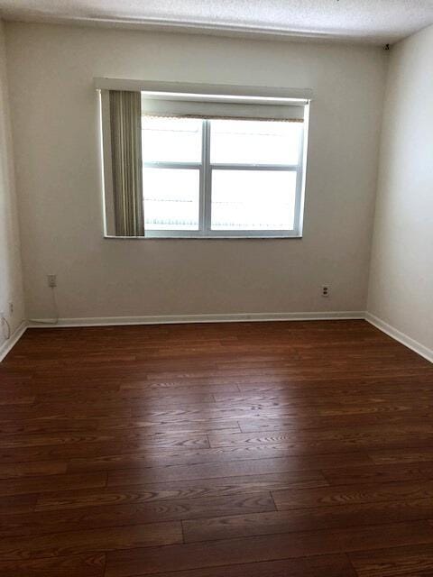 1115 Lake Terrace 210 — photo 5