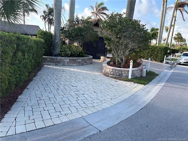 350 NW Foursome Lane, St Lucie West, Port St. Lucie, FL
