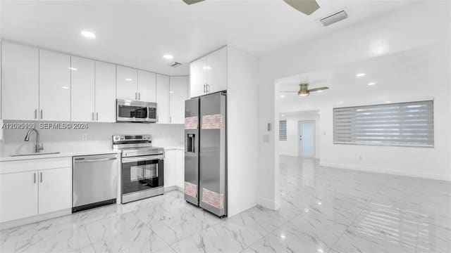 3375 SW 1st Street, Auburndale, Miami, FL