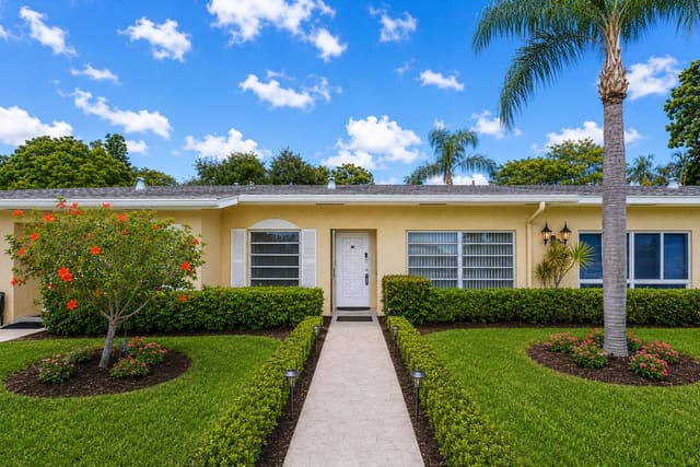 13788 Via Flora B, Palm Greens At Villa Del Ray, Delray Beach, FL